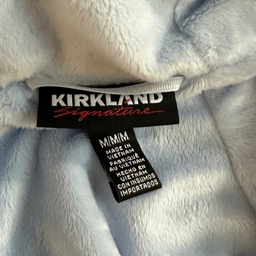 Kirkland signature Water-Repellent Wind Resistant Softshell fleece lined jacket - Picture 6 of 10